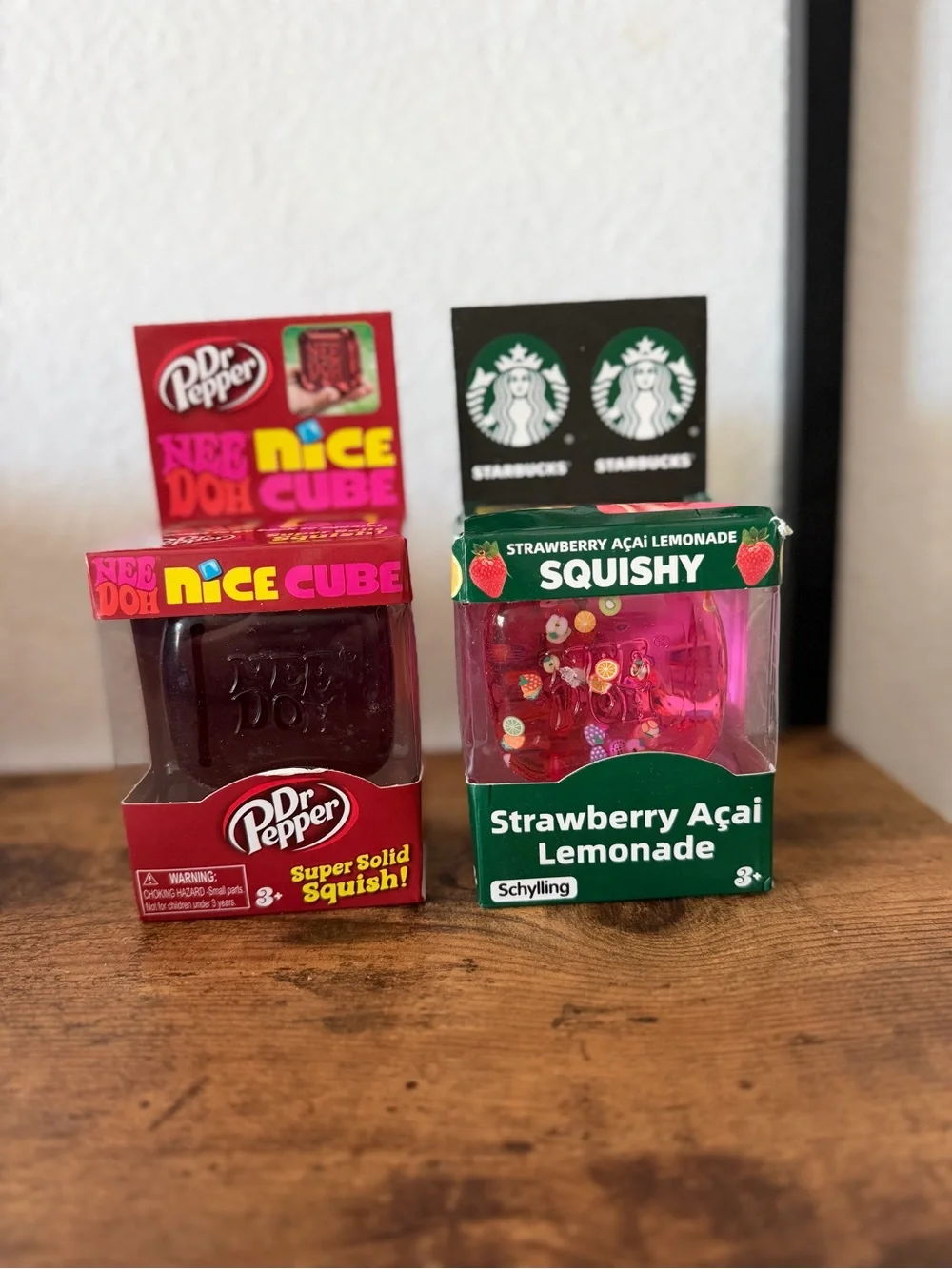 Dr Pepper and Starbucks Nice Doh Cube Squishy Toy - Red & Pink